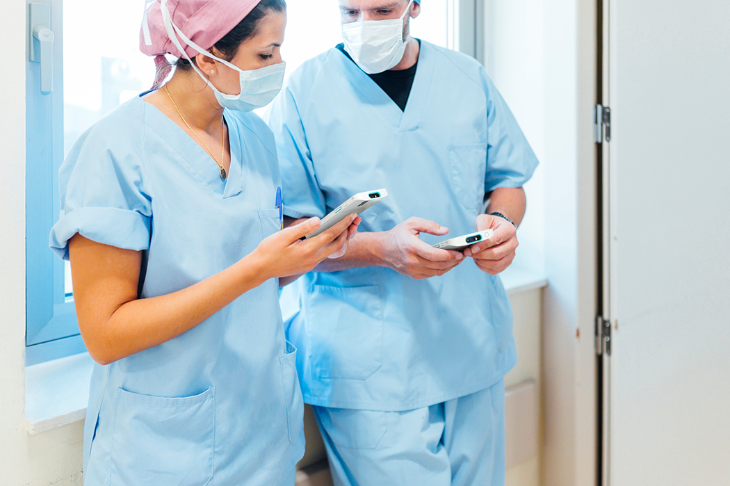 sps-ppr-Honeywell_Healthcare_CT30 XP HC_nurse_3_Lowres sps-ppr-Honeywell_Healthcare_CT30 XP HC_nurse_3_Lowres